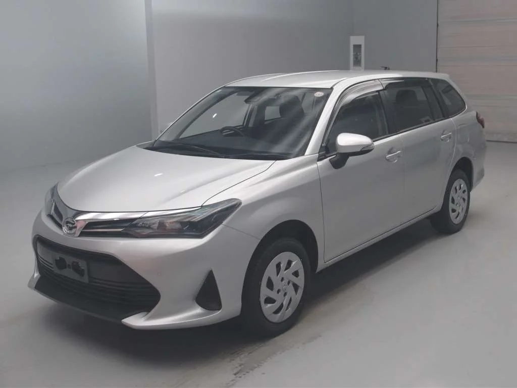 Toyota Corolla Fielder NZE164G 2025